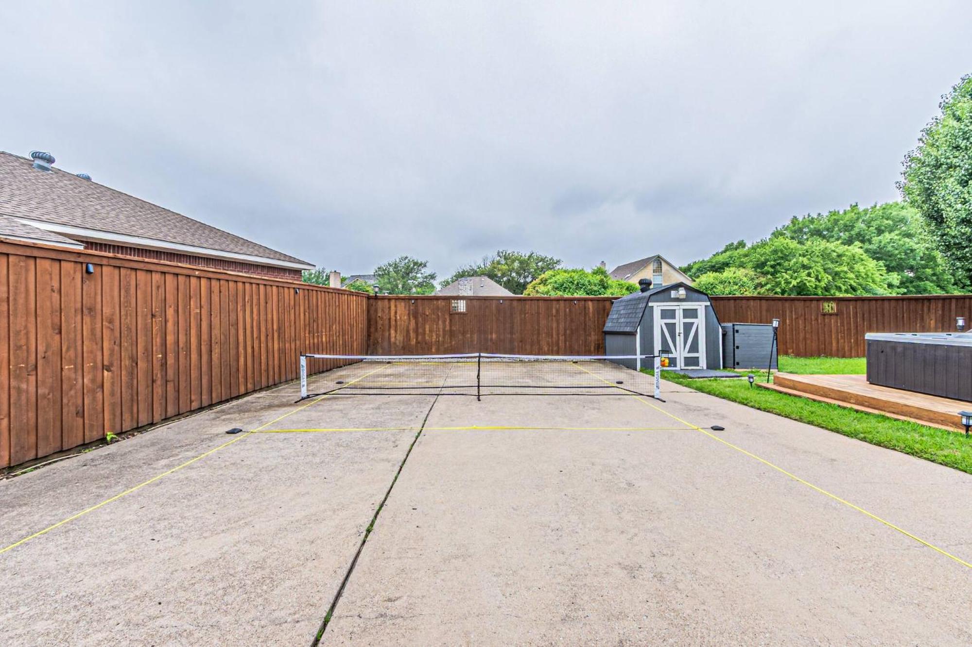 Pickleball Retreat Near Lake Ray Hubbard Rowlett Exterior photo